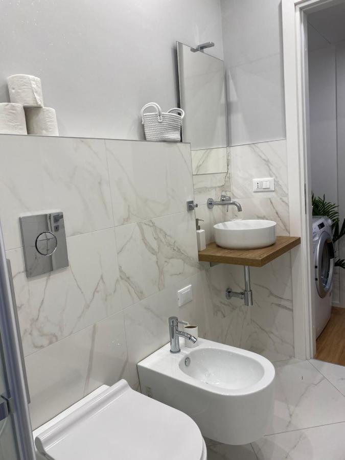 Gramsci 2 - Cozy Apartment Near Sempione Park! Мілан Екстер'єр фото