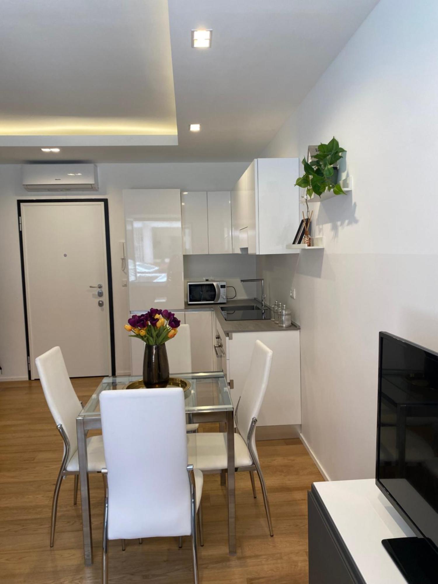 Gramsci 2 - Cozy Apartment Near Sempione Park! Мілан Екстер'єр фото